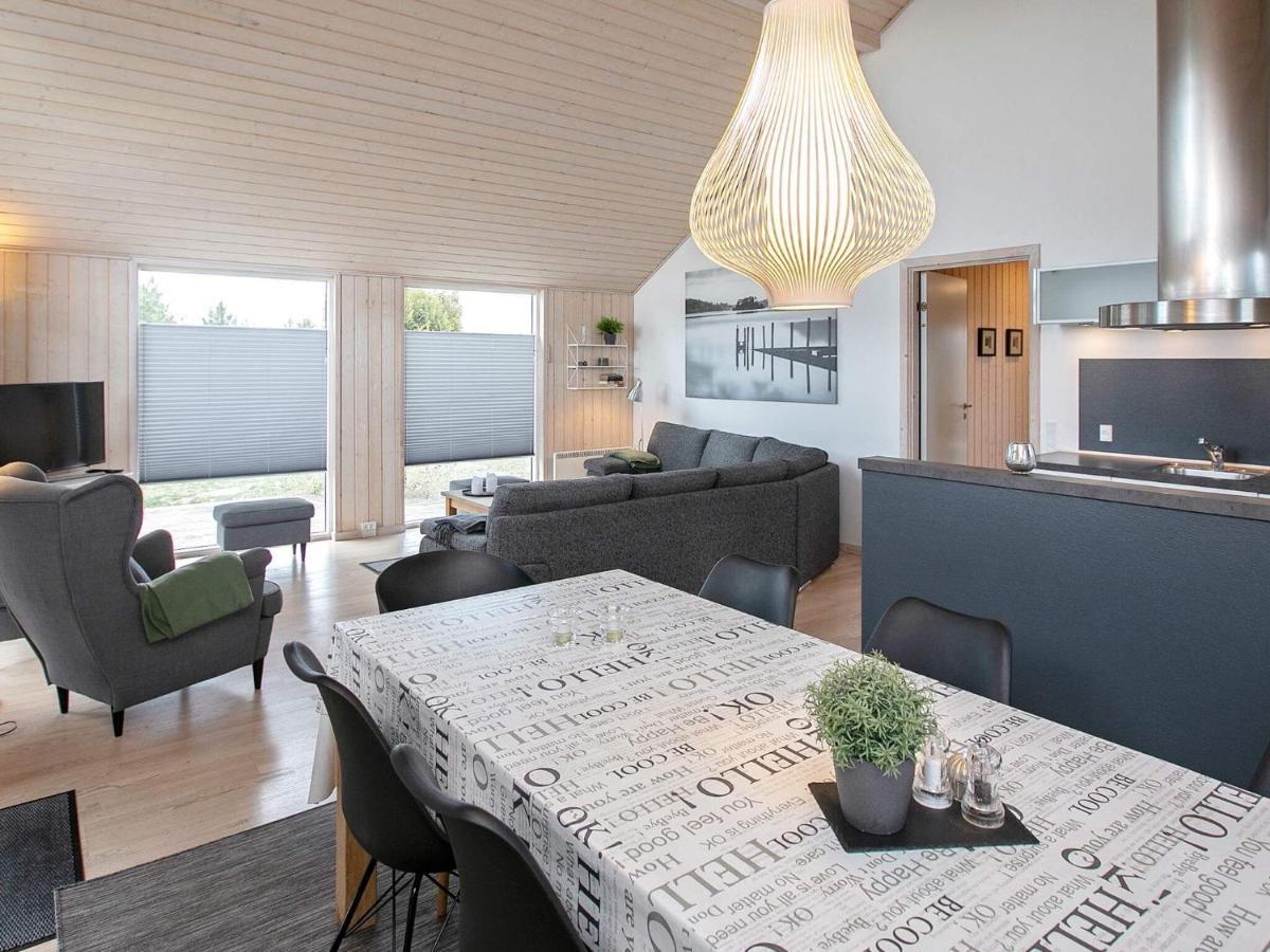 6 Person Holiday Home In V Ggerl Se Bøtø By Εξωτερικό φωτογραφία